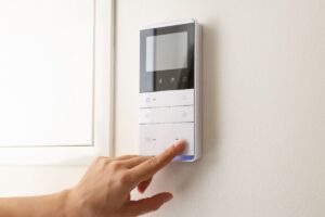 Why Does My Smart Thermostat Have a Blank Screen